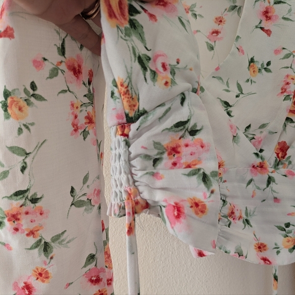 Meraki White Rose Floral Crop Top Long Sleeve Cinch Waist Women's sz S - Picture 9 of 9